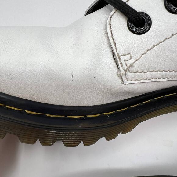 Dr Martens Boots Women's Size 8 Luana Airwalk AW004 Preppy Normcore 7 Eyelet - Picture 7 of 16